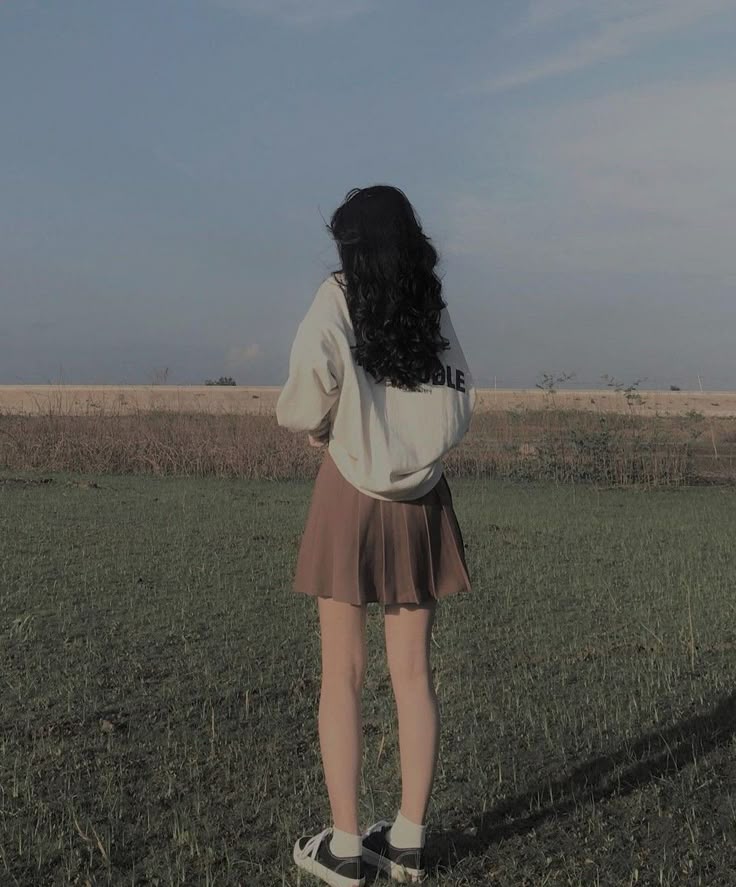 Ngắm hình hot girl chụp dáng che mặt