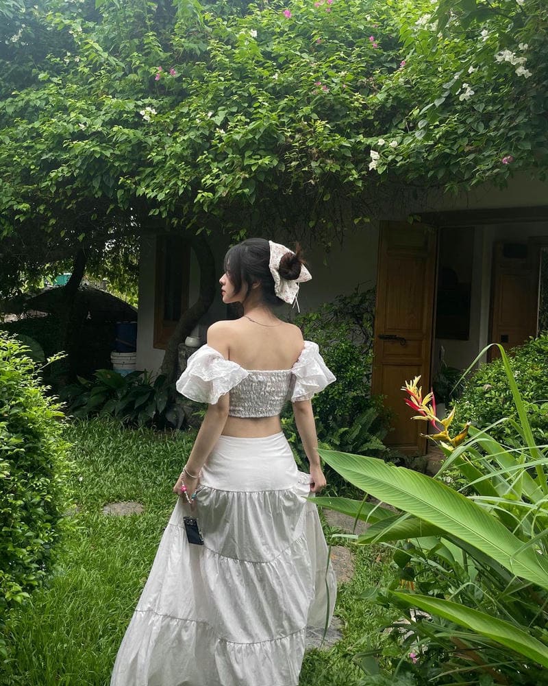 Hình gái xinh chụp dáng cute